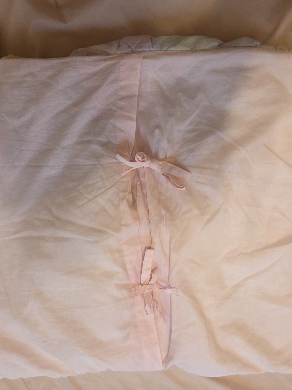 Pottery Barn Kids Textured Tie Dye Heart Comforter & Pillowcase - Pink & Pastel - Picture 5 of 7